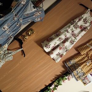 Four Piece Size Small Summer Flower Dresses